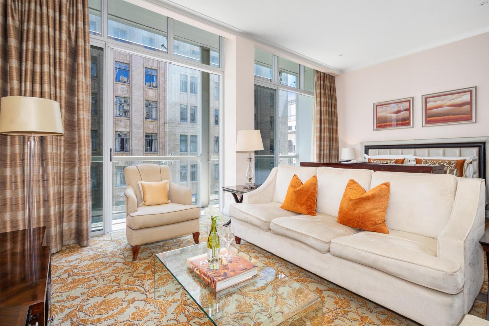 Taj Hotel 305 เคปทาวน์ ภายนอก รูปภาพ